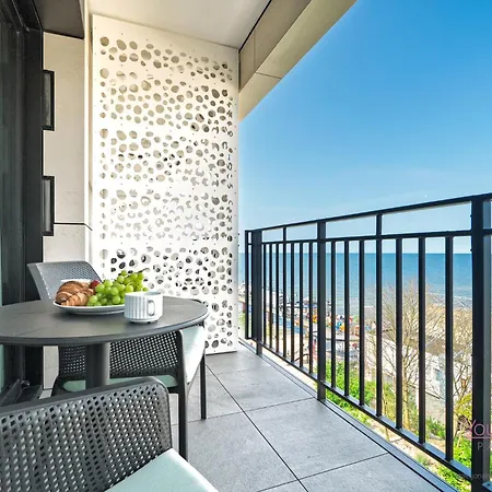 Your Holidays Infinity B413